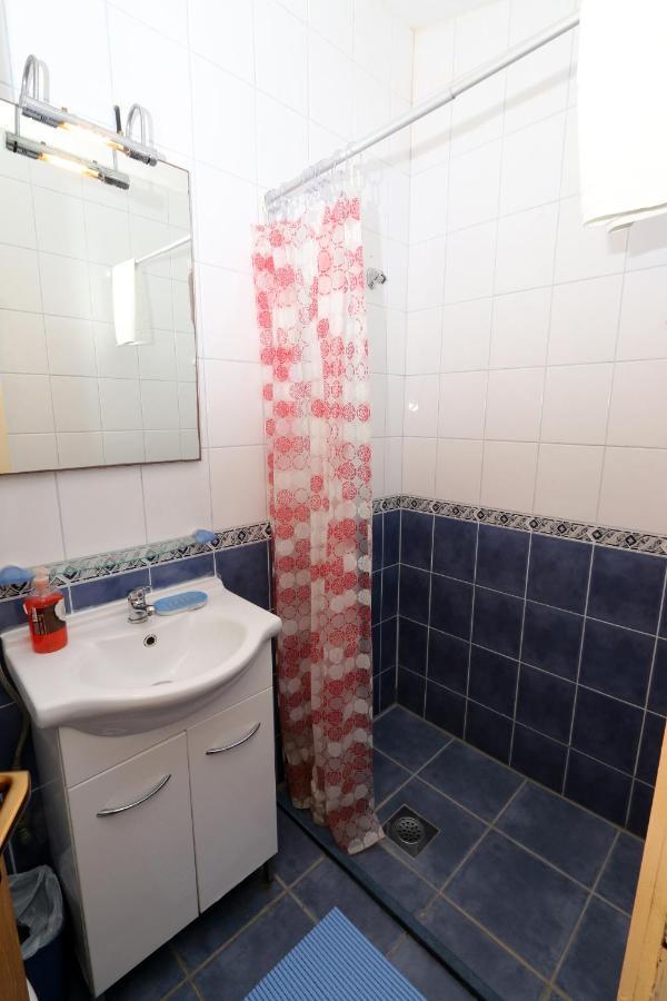 Apartman By The Sea Sucuraj, Hvar - 3589 *