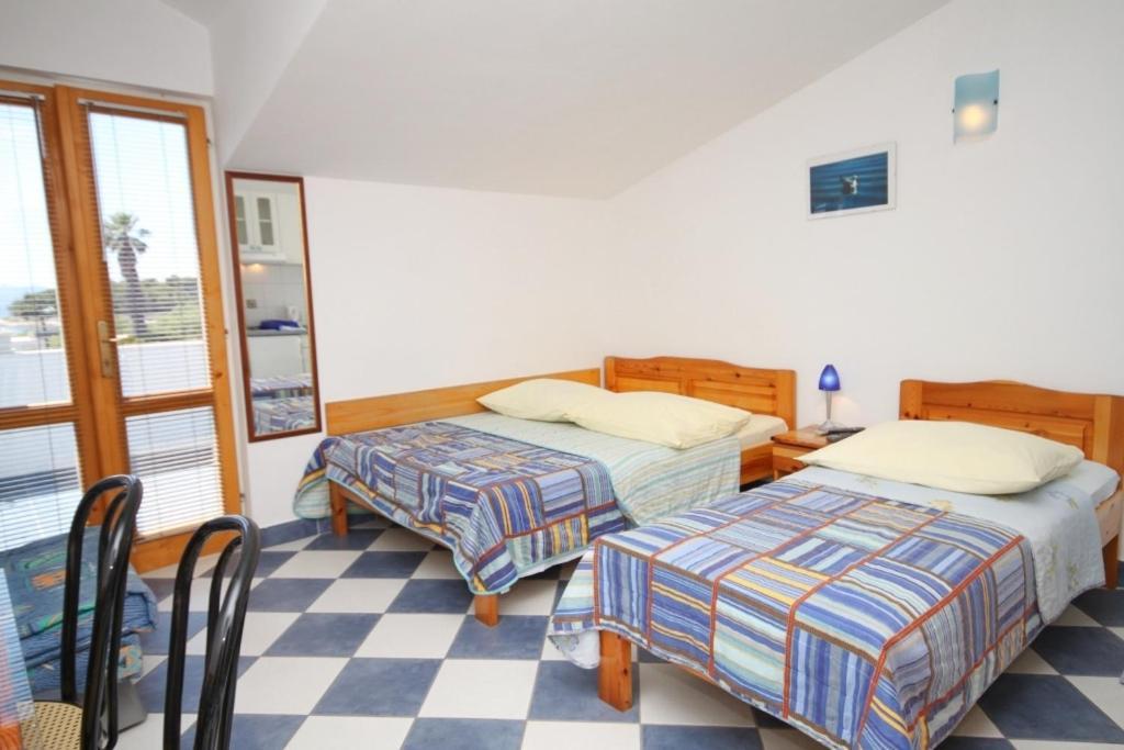 Apartman By The Sea Sucuraj, Hvar - 3589 *